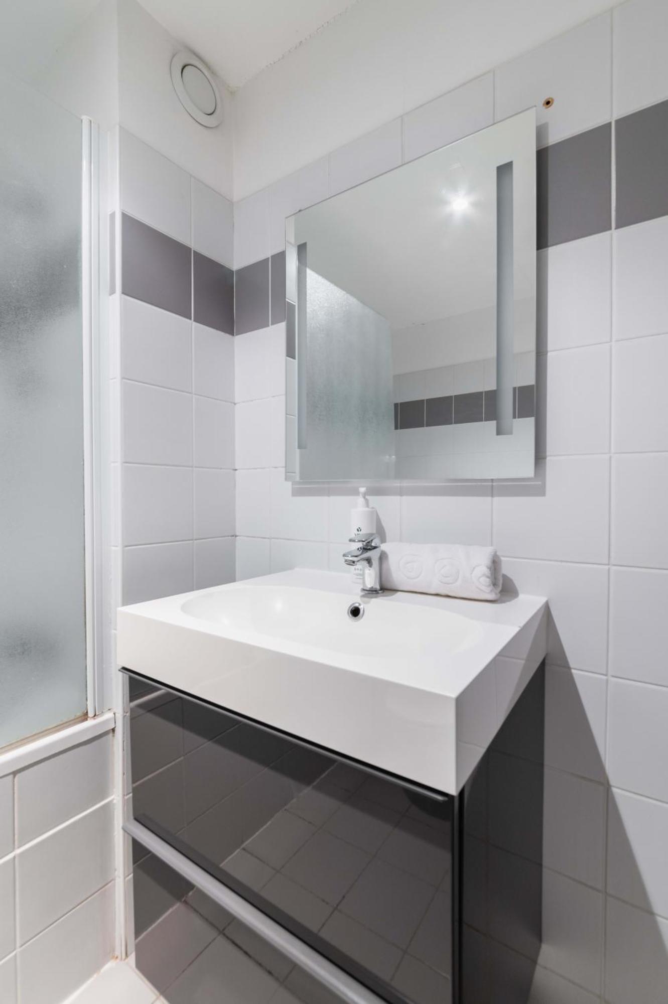 Apartament Relaxez Vous Dans Un Studio De Charme Paris 5 Zewnętrze zdjęcie